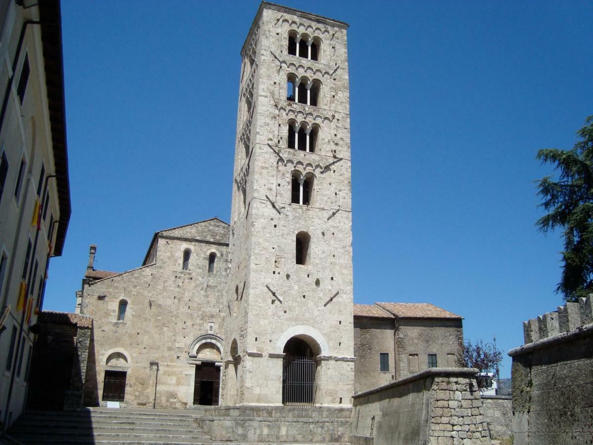 Historical Domus Apartment Анани Екстериор снимка